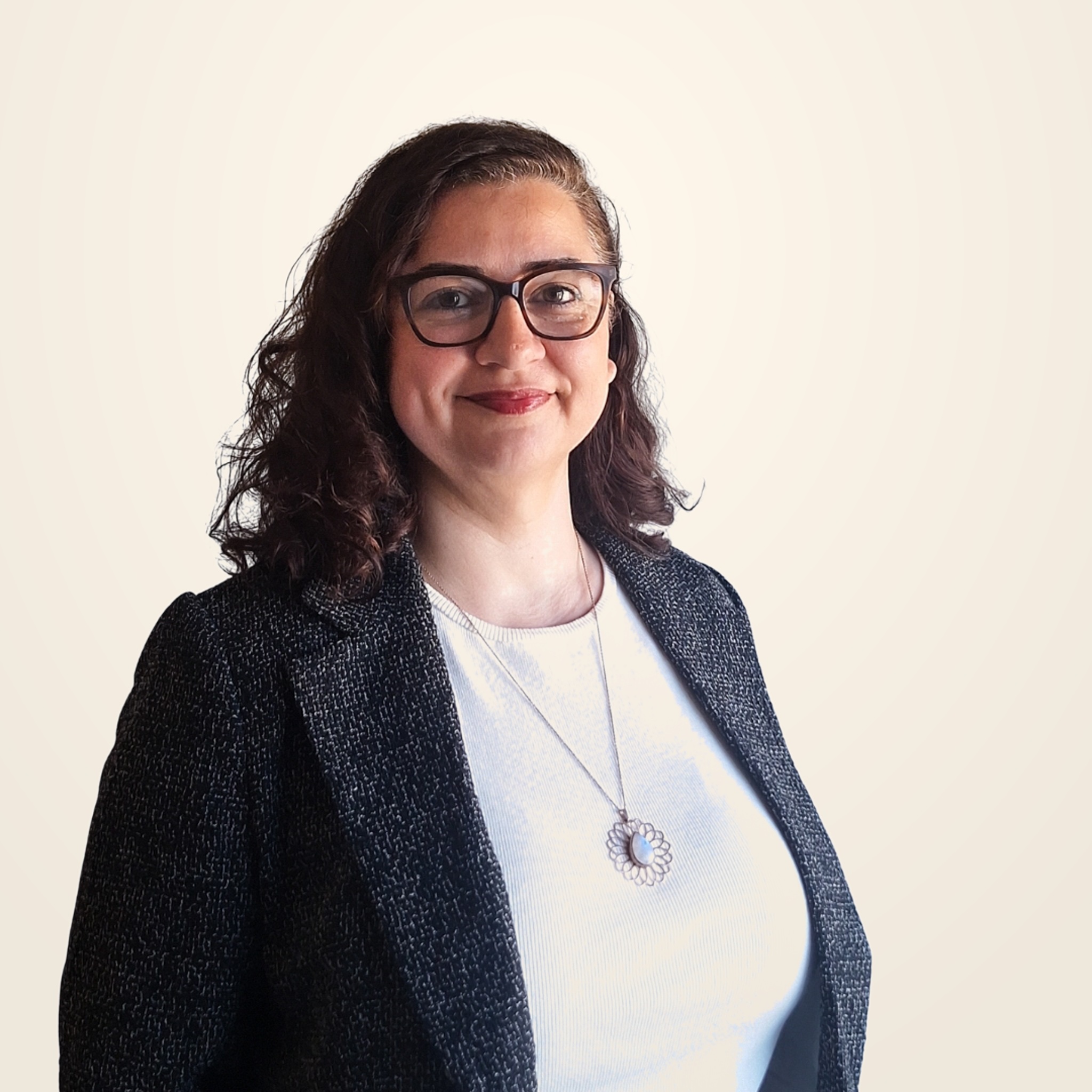 Ezgi Kadıoğlu Yangın profesyonel portre